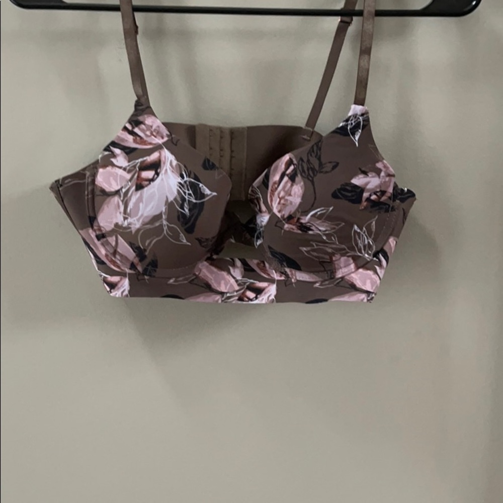 Floral Bra.